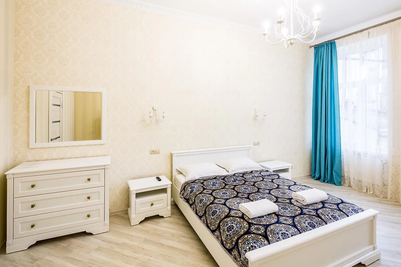 Leogrand Vip Apartments On Udatnogo 4 Львов