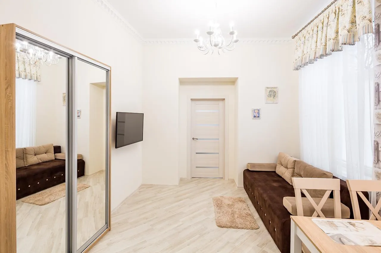 Leogrand Vip Apartments On Udatnogo 4 Львов